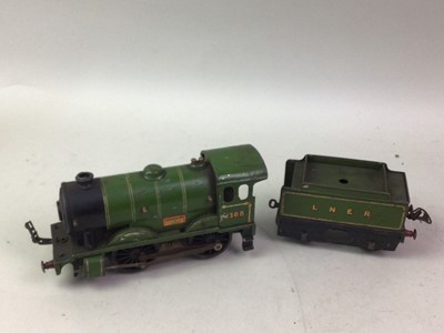 Lot 794 - HORNBY TINPLATE LOCOMOTIVE