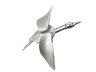Lot 801 - HONG KONG STERLING SILVER BIRD BROOCH