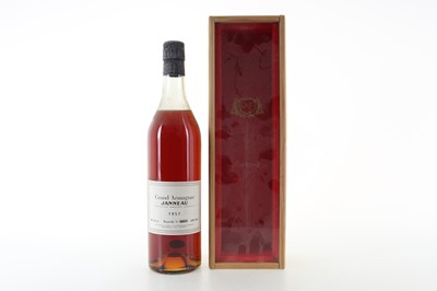 Lot 142 - JANNEAU 1957 VINTAGE