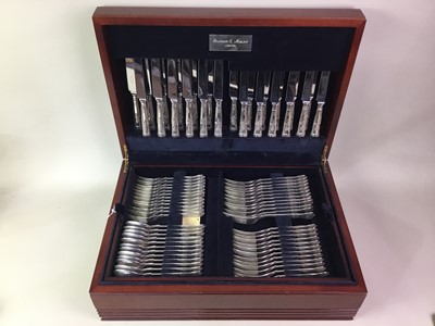 Lot 1108 - COMPLETE SUITE OF ELIZABETH II SILVER FLATWARE