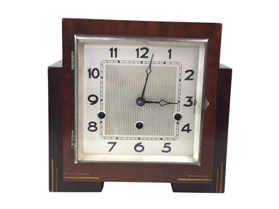 Lot 101 - ART DECO MAHOGANY MANTEL CLOCK