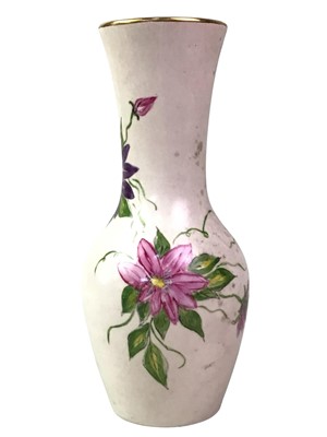 Lot 141 - JAPANESE VASE