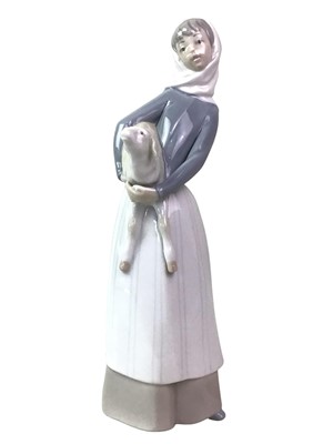 Lot 250 - COLLECTION OF LLADRO FIGURES