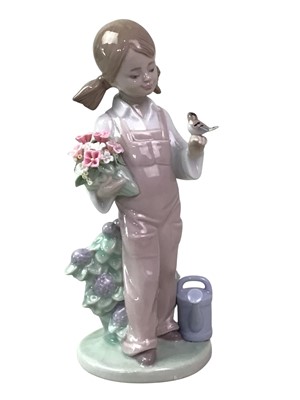 Lot 253 - COLLECTION OF LLADRO FIGURES