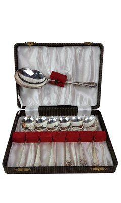 Lot 165 - COLLECTION OF SILVER PLATED CUTLERY