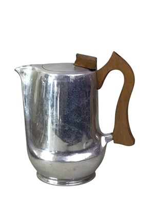 Lot 237 - PICQUOT WARE TEA SERVICE