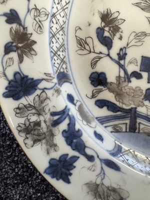 Lot 1652 - THE NANKING CARGO, CHINESE PORCELAIN PLATE