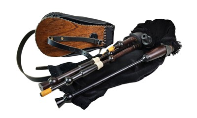 Lot 1033 - SET OF BAGPIPES