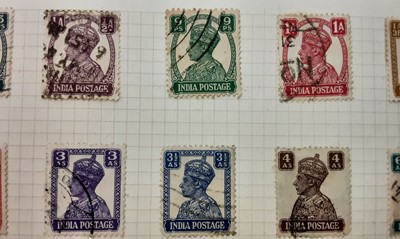 Lot 440 - COLLECTION OF STAMPS AND POSTCARDS