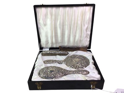 Lot 407 - SILVER VANITY SET