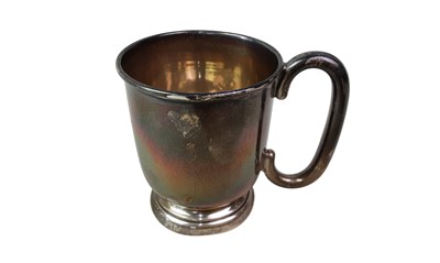 Lot 585 - SILVER CHRISTENING CUP