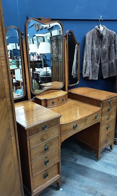 Lot 520 - EDWARDIAN SATINWOOD PRINCESS WARDROBE