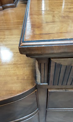 Lot 520 - EDWARDIAN SATINWOOD PRINCESS WARDROBE