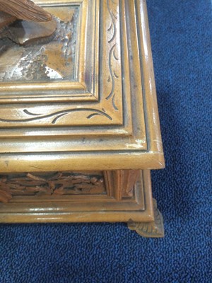 Lot 1302 - BLACK FORREST CIGAR BOX