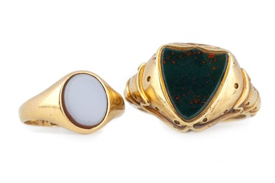 Lot 544 - TWO AGATE SIGNET RINGS