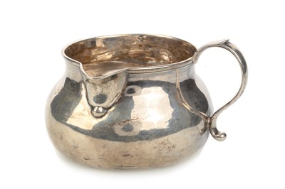 Lot 799 - RARE GEORGE II SILVER SAUCE BOAT