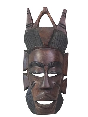 Lot 678 - LARGE COLLECTION OF AFRICAN TRIBAL STYLE ITEMS