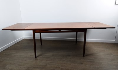 Lot 603 - MID CENTURY G PLAN TEAK EXTENDING DINING TABLE