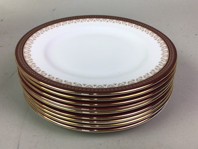 Lot 65 - PARAGON WARE DINNER SERVICE
