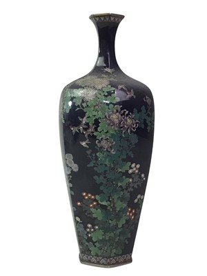 Lot 684 - GROUP OF CHINESE CERAMICS