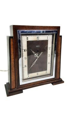 Lot 689 - TWO MANTEL CLOCKS