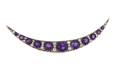 Lot 592 - VICTORIAN AMETHYST AND DIAMOND CRESCENT MOON BROOCH