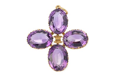 Lot 604 - LARGE AMETHYST PENDANT