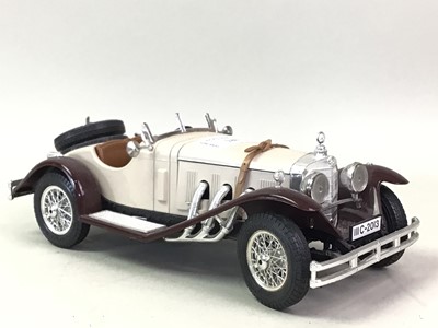 Lot 180 - TWO BURAGO 1/12 MODEL SPORTS CARS