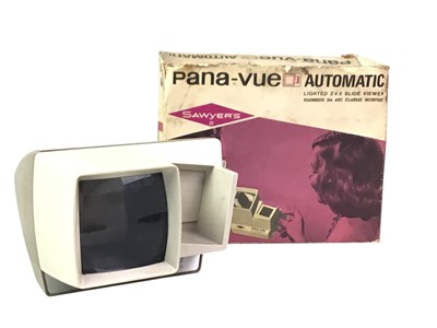 Lot 106 - COLLECTION OF VINTAGE CAMERAS