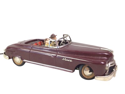 Lot 163 - REMOTE CONTROL TIN PLATE MODEL CAR