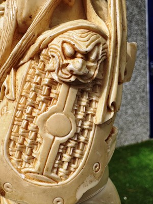 Lot 253 - CHINESE WARRIOR FIGURE