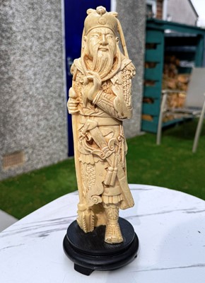 Lot 253 - CHINESE WARRIOR FIGURE