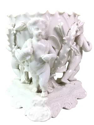 Lot 230 - IN THE MANNER OF MINTON, PORCELAIN PLANTER