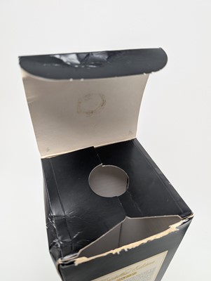 Lot 285 - LAGAVULIN 1989 DISTILLERS EDITION