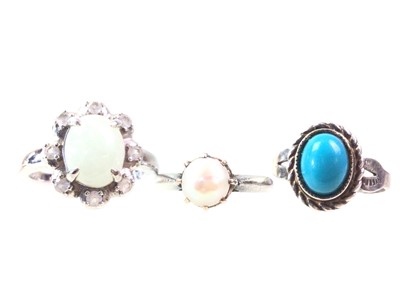 Lot 302 - TWENTY FIVE SILVER DRESS RINGS