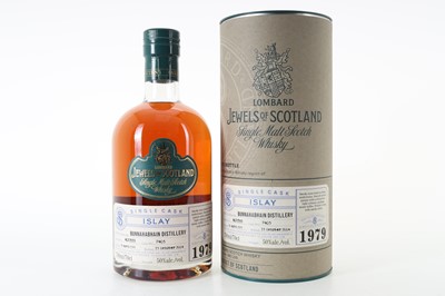 Lot 103 - **BUNNAHABHAIN 1979 25 YEAR OLD LOMBARD JEWELS OF SCOTLAND