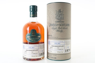 Lot 121 - **BUNNAHABHAIN 1979 25 YEAR OLD LOMBARD JEWELS OF SCOTLAND