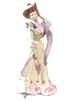 Lot 427 - GROUP OF CERAMIC FIGURES