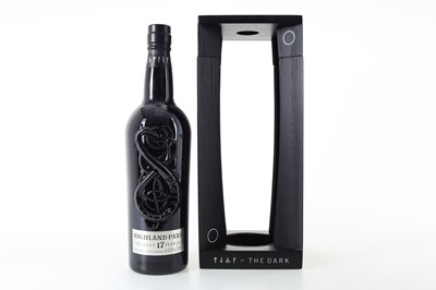 Lot 270 - HIGHLAND PARK 17 YEAR OLD THE DARK