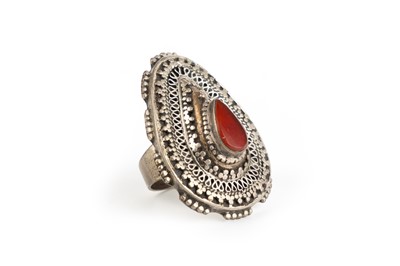Lot 1326 - EGYPTIAN SILVER RING
