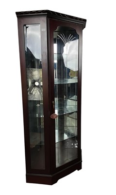 Lot 424 - PAIR OF MAHOGANY CORNER DISPLAY CABINETS