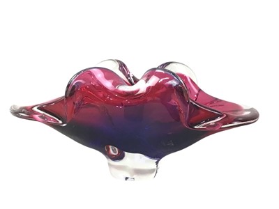 Lot 598 - GROUP OF STUDIO GLASSWARE