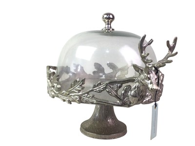 Lot 601 - CIRCULAR CAKE STAND