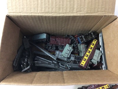 Lot 484 - LONE STAR LOCOS OOO GAUGE DIECAST MODEL TRAIN SET