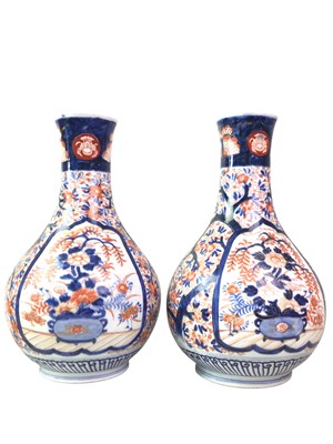 Lot 512 - PAIR OF JAPANESE IMARI PORCELAIN VASES