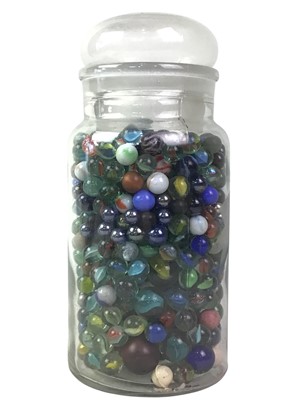 Lot 645 - GROUP OF MARBLES