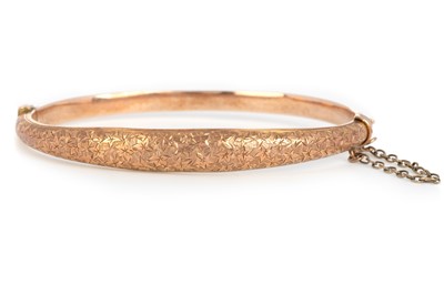 Lot 408 - VICTORIAN BANGLE