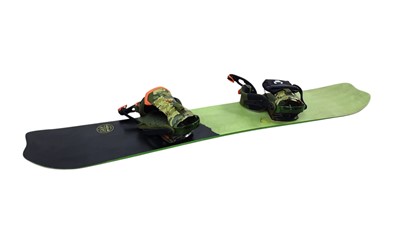 Lot 145 - TWO SNOWBOARDS