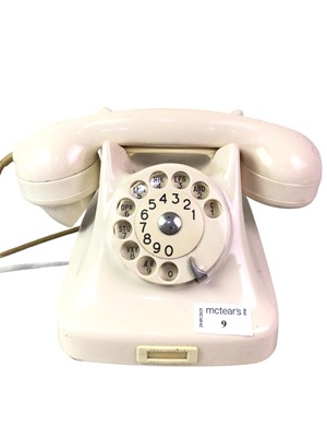 Lot 9 - VINTAGE TELEPHONE