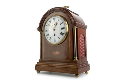 Lot 1043 - EDWARDIAN MAHOGANY MANTEL CLOCK